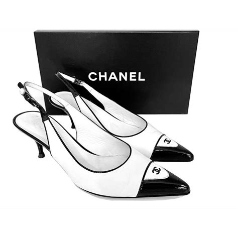 zapato bicolor tipo chanel
